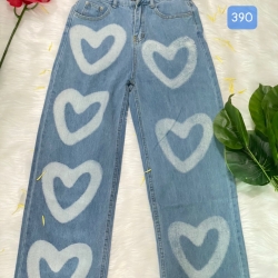 Quần jeans nữ ống rộng màu xanh